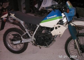 ΔΙΑΦΟΡΑ ΑΝΤΑΛΛΑΚΤΙΚΑ... kawasaki klr 250