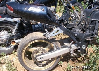 ΚΑΘΕ ΚΟΜΜΑΤΙ ΠΑΕΙ ΚΑΙ ΧΩΡΙΣΤΑ..