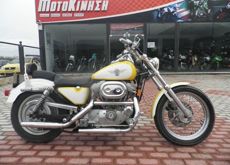 Harley Davidson XL 883 Sportster Custom 