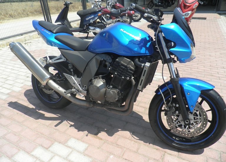 Kawasaki Z 750 …