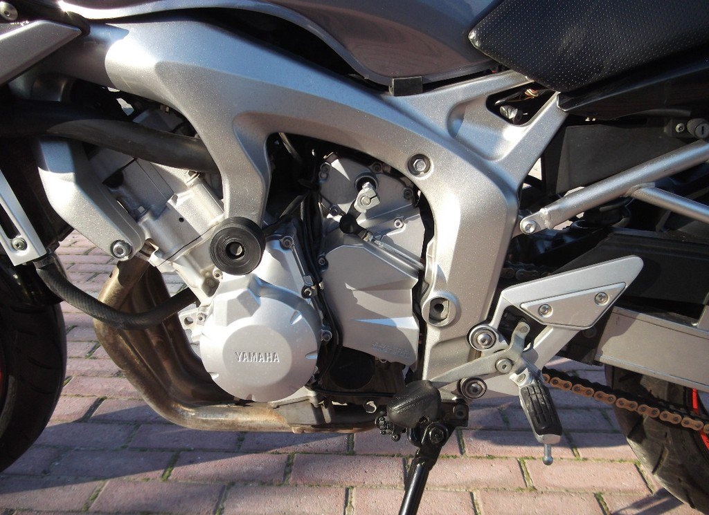 Yamaha FZ6 Fazer …