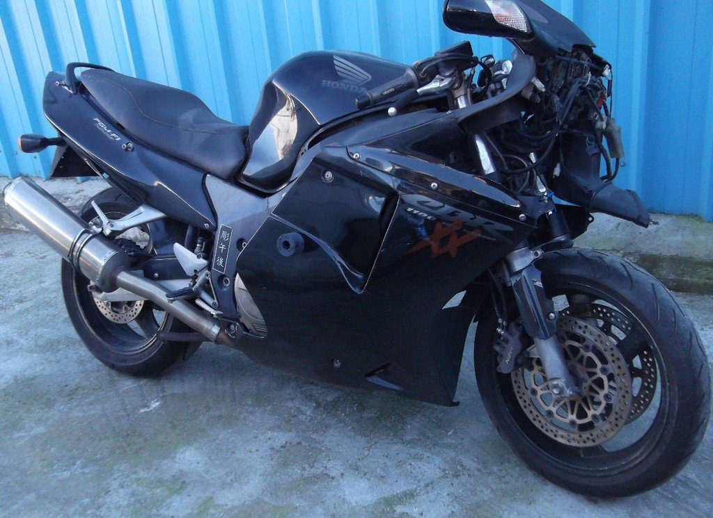 Honda CBR 1100 XX Super Blackbird 