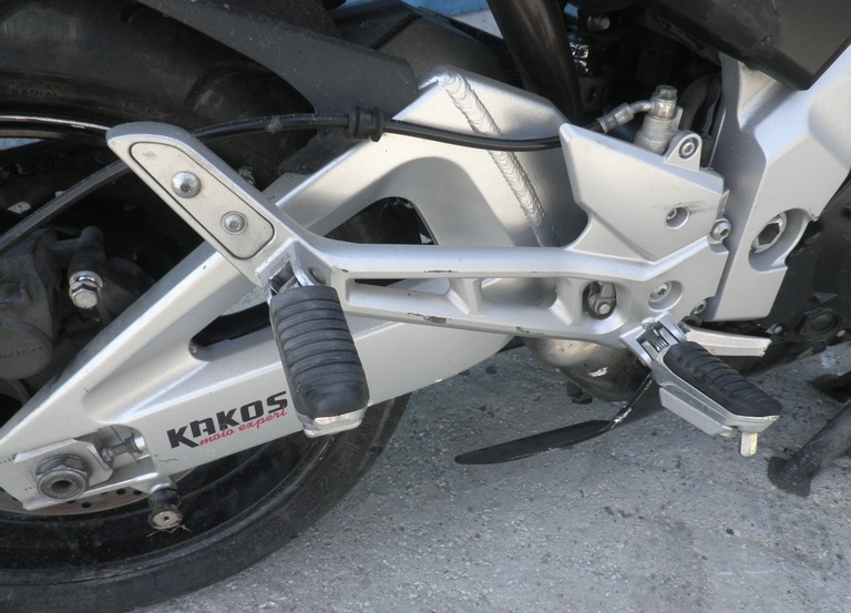 Suzuki GSR 600