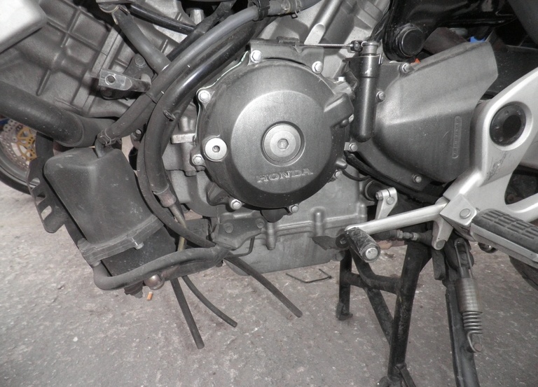 Honda XL 1000V Varadero 2004 INJECTION