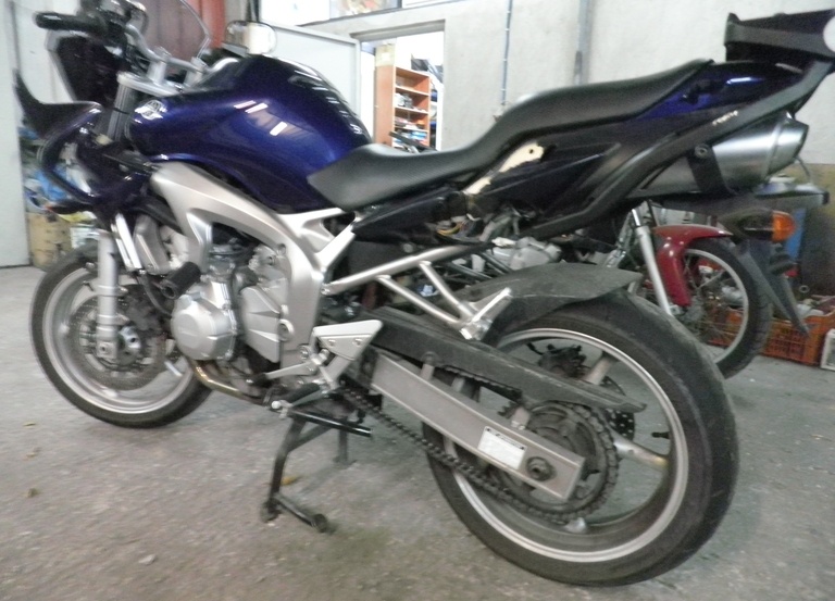 Yamaha FZ6 Fazer S2 2006