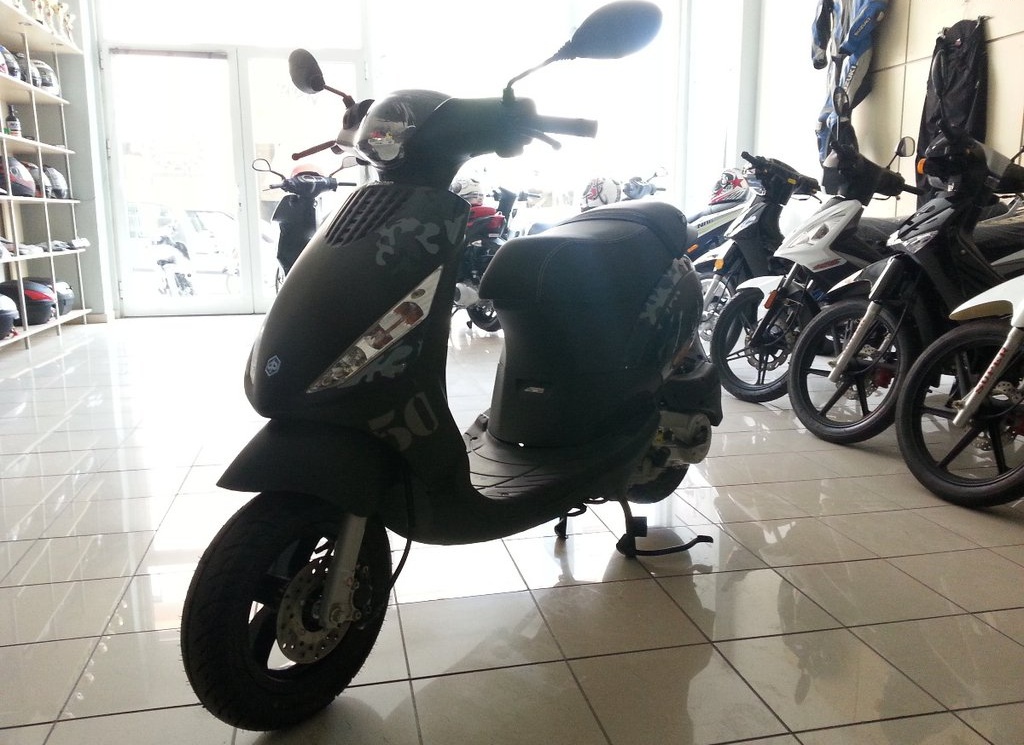 Piaggio ZIP 50 4T 