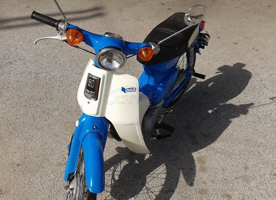 Honda C50