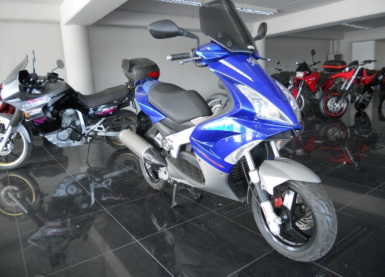 Peugeot JET Force 125 EFI 