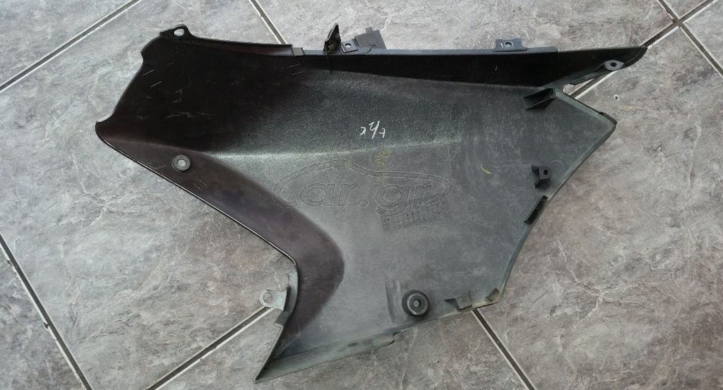 Καπάκι αριστερό τεποζίτου …