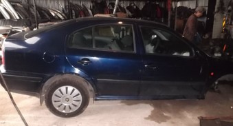 scoda  oktavia 4 πορτες 