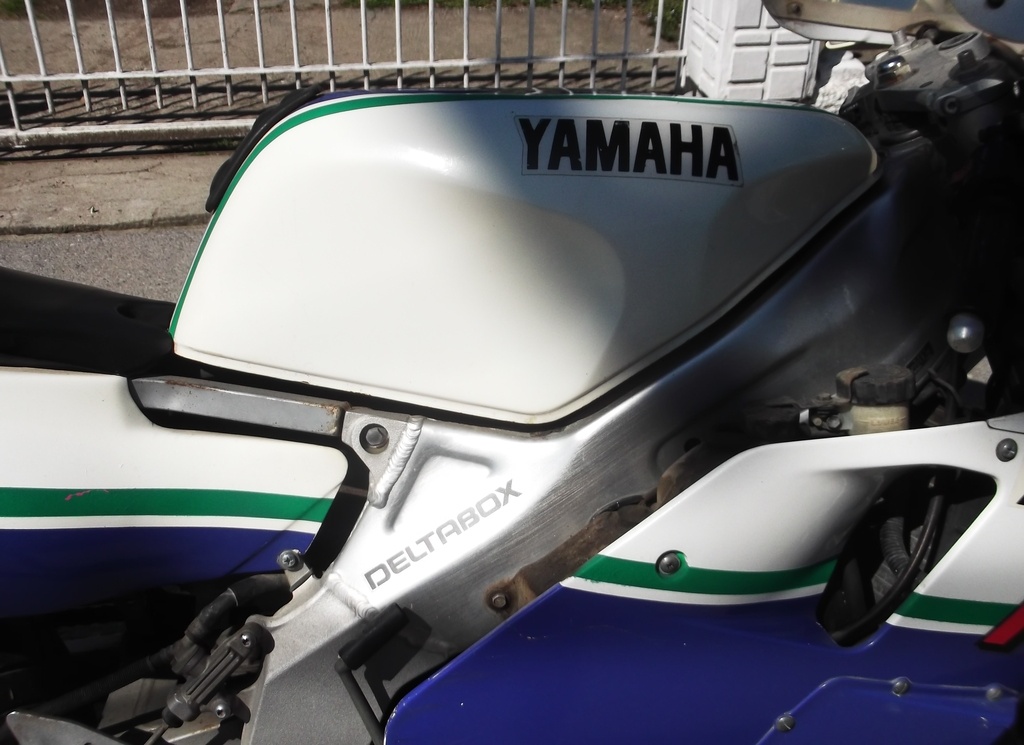 Yamaha TZR 250 …