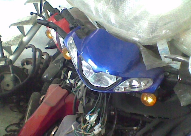 Lifan Sport 125 YAMAHA Z 