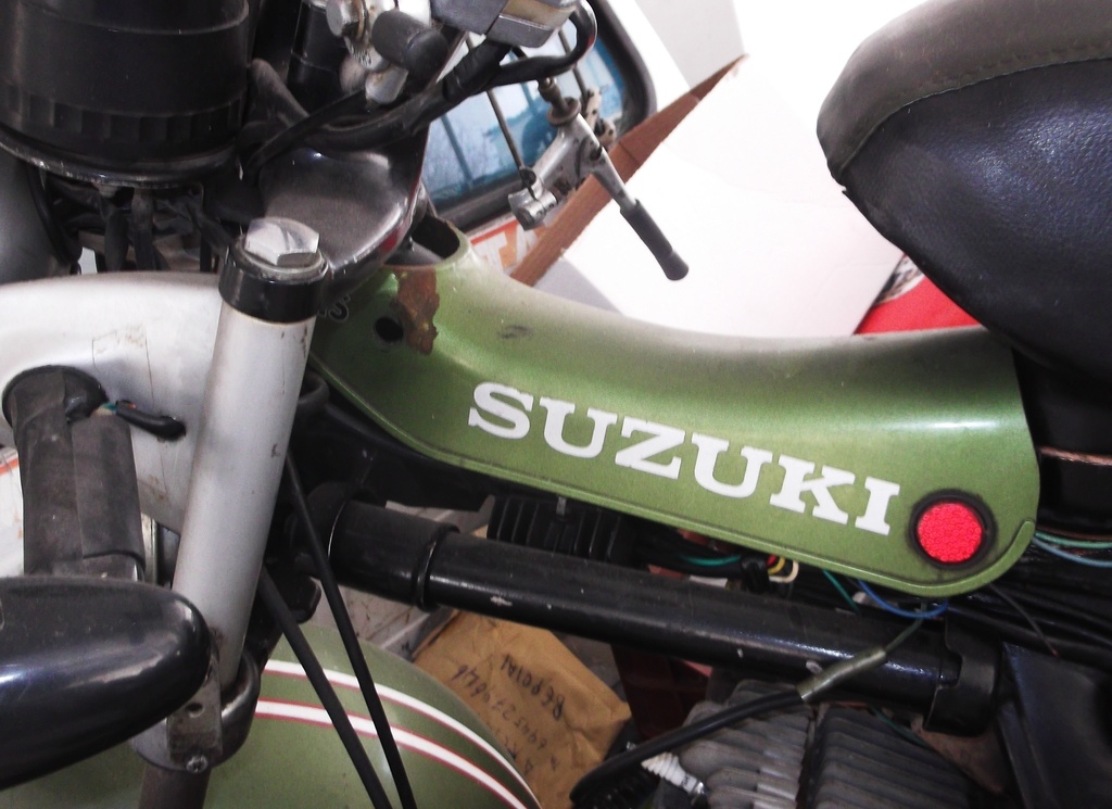 Suzuki RV 50-80-125-200 …