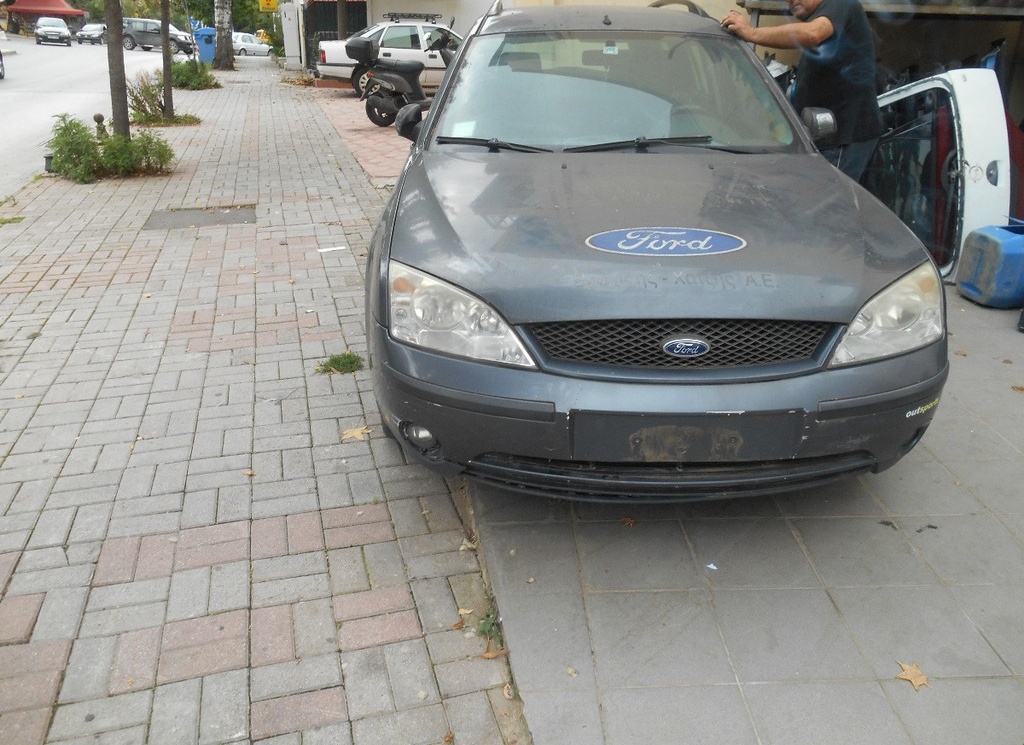 ΜΟΥΡΗ ΚΟΜΠΛΕ FORD MONDEO, ΜΟΝΤΕΛΟ ΤΟΥ 2003, 5Π με κινητηρασ CHBA-1.8cc,16V, βενζινα