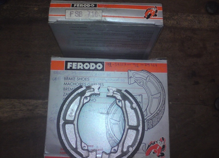 ΣΙΑΓΩΝΕΣ FERODO ΓΙΑ KAWASAKI KX 125 '83-'85 KAI KTX 200 '83-'92 FSB716