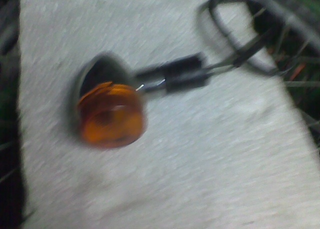 ΦΛΑΣ ΕΜΠΡΟΣ ΠΙΣΩ …