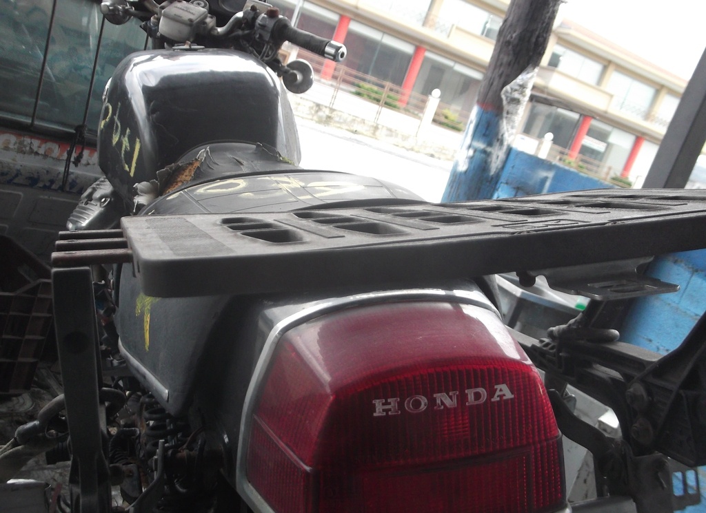 CX500 1981 ΓΙΑ …