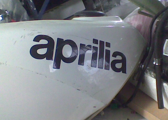 motoσυλλογη ΤΕΠΟΖΙΤΑ    APRILIA AF1 125 REPLICA 1989-90 ΓΙΑ ΑΝΤΑΛΛΑΚΤΙΚΑ ΟΤΙ ΧΡΕΙΑΣΤΕΙΤΕ