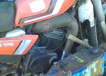 motoσυλλογη DT175 ΚΑΠΑΚΙΑ ΠΛΑΙΝΑ ΚΑΤΩ …