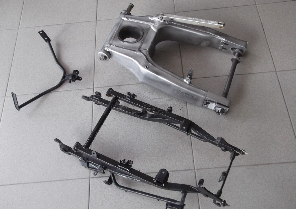 Yamaha FZR1000 exup …