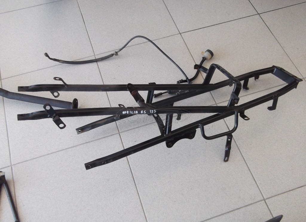 APRILIA RS125 (1991-1997) …