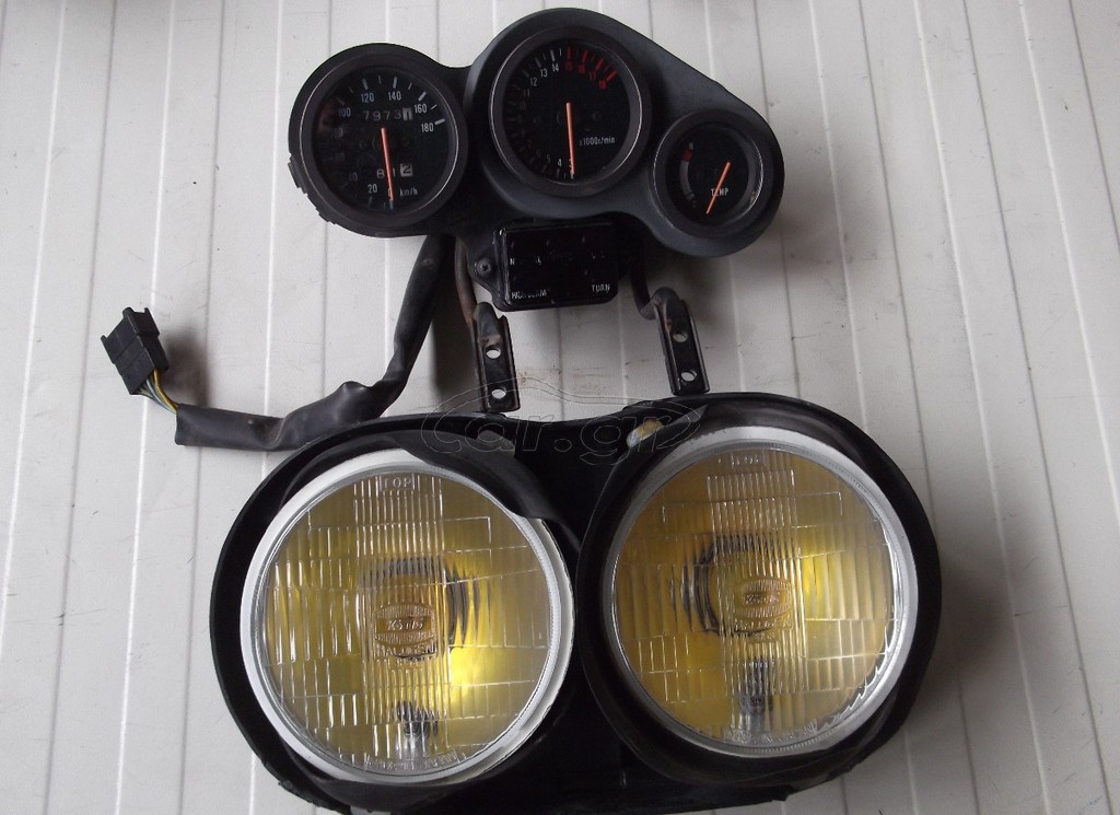 Suzuki GSX-R 400 …