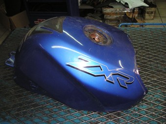 Τεπόζιτο kawasaki zxr …