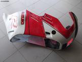 Suzuki GSX-R 400 1984/1986 Γνήσια Fairing Κουστούμι  σε καλή  κατάσταση!!!.