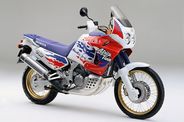 Honda XRV750 Africa Twin 1988/2003 Αντλία/Τρόμπα νερού σαν Καινούρια !!!