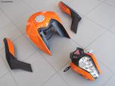 KTM DUKE 125-200 2012/2017 Μάσκα Φανάρι Εμπρος Ντεπόζιτο Βενζίνης και πλαϊνά καπάκια L+R Κάτω Σέλας σε καλή κατάσταση!!!