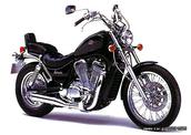 Suzuki VS 750 Intruder 1985/1993 Τιμόνι Ανάρτηση εμπρός Ψαλίδι πίσω και Διαφορικό όλα Σε Άριστη κατάσταση!!!