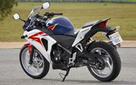 Honda CBR250 2011-2013  καινούριο Σετ Κλειδαριές κεντρικού διακόπτη τάπα ντεπόζιτου βενζίνης κλειδαριά σέλας