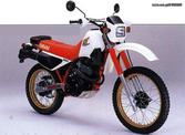 Yamaha XT250-XT350 ποδιά κινητήρα  σε άριστη κατάσταση!!!.