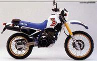 Yamaha XT250-XT350 ποδιά κινητήρα  σε άριστη κατάσταση!!!.