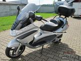 piaggio X8 200-250 2004/2012 Βάση Βαλίτσας πίσω (Σχάρα Topcase) της GIVI !!! Σαν καινούρια !!!!