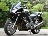 Honda CBF1000 2006/2017 Αριστερό Μαρσπιέ πλήρες με τα πατάκια  σε Άριστη κατάσταση!!!