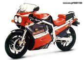 Suzuki GSX-R750R GSX-R 750 1985-1987 Εμπρός Ανάρτηση και Ψαλίδι πίσω σε άριστη κατάσταση!!!!