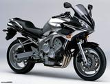 Yamaha FZ6 Fazer /FZ6 Fazer Naked 2004/2006 Υποπλαίσιο σε Άριστη κατάσταση!!! σαν Καινούριο!!!