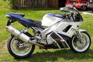  Yamaha FZR1000 exup 1991/1993 Βάση ζελατίνας Fairing Εμπρός Υποπλαίσιο Ψαλίδι πίσω όλα σε Άριστη κατάσταση!!!