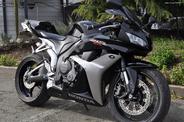 Honda CBR600RR 2007/2013 καινουριο φτερό εμπρός πολυεστερικό!!!!