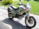 Aprilia Pegaso 650 996/2006 Ζάντες εμπρός και πίσω και Δισκόπλακες εμπρός και πίσω τροχών!!!! σε αρίστη κατάσταση!!!