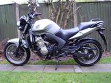 HONDA CBF600 N-CBF 500   Για μοντέλα 2004 έως 2008 Ντεπόζιτο βενζίνης (ρεζερβουάρ) σε άριστη κατάσταση!!!!