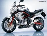  Kawasaki ER-6n ER-6f -ER-6n -Versys 650 2004/2007 Καπάκι Βολάν σαν καινουριο