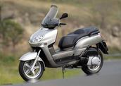 Yamaha VP 300 Versity  2004/2008 Κουβάς Σέλας σε άριστη κατάσταση!!!!