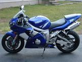 YAMAHA YZF R6 1998/2003 Αξεσουάρ  Ποδοστήρια  (Μαρσπιε με πατάκια πλήρες)σε άριστη κατάσταση!!!