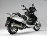 Kymco Xciting 250-500 2005/2015 Φανάρι πίσω σε άριστη κατάσταση σαν καινουριο!!!