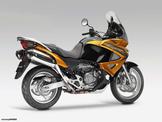 Honda XLV 1000 Varadero 1999/2006 πίσω Φανάρι  φως πινακίδας  σε άριστη κατασταση!!!!