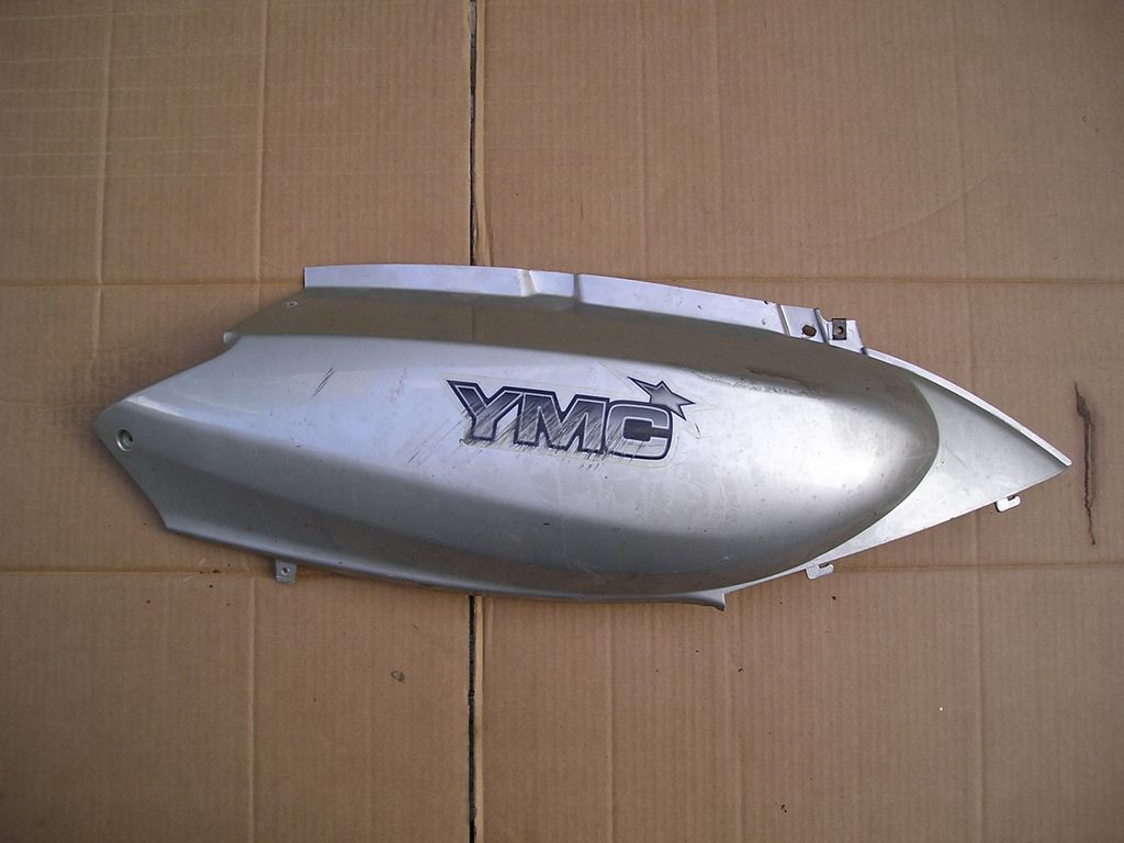 ΚΑΛΥΜΑ ΟΥΡΑΣ ΔΕΞΙΟ YMC X125