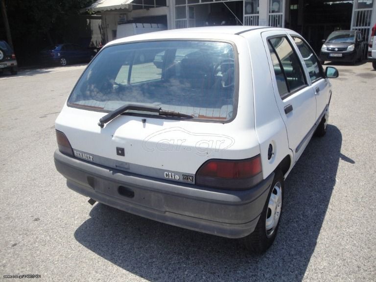 RENAULT CLIO 1400cc ΜΟΝΟ ΓΙΑ ΑΝΤΑΛΛΑΚΤΙΚΑ ΚΑΙ ΟΧΙ ΟΛΟΚΛΗΡΟ