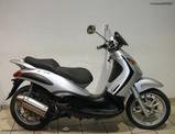 Piaggio Beverly 125 … thumbnail